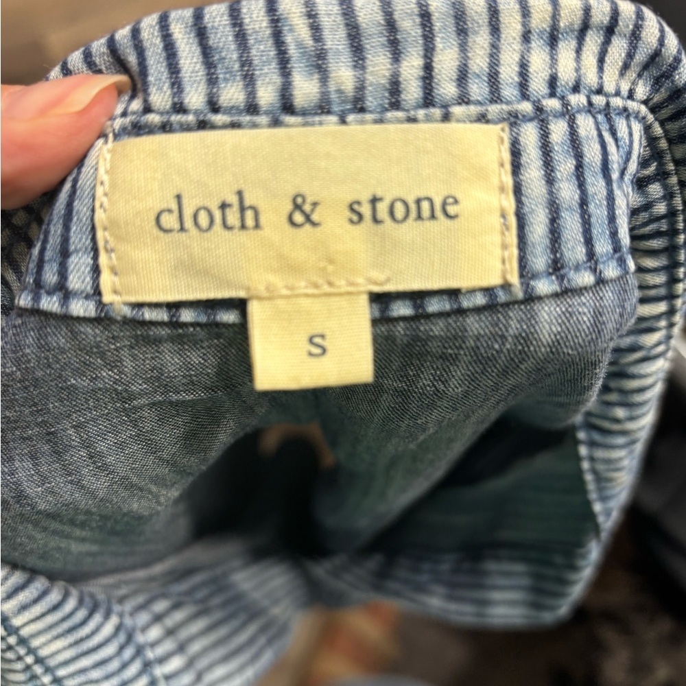 Denim button Down - Picture 2 of 4